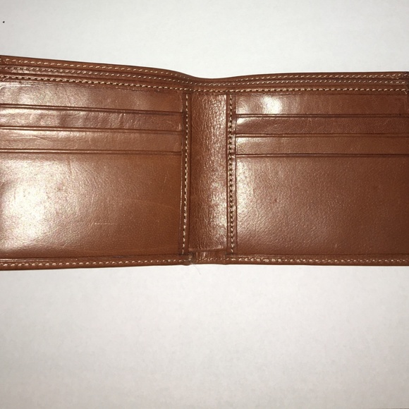 Coach Leather Wallet - Picture 2 of 3